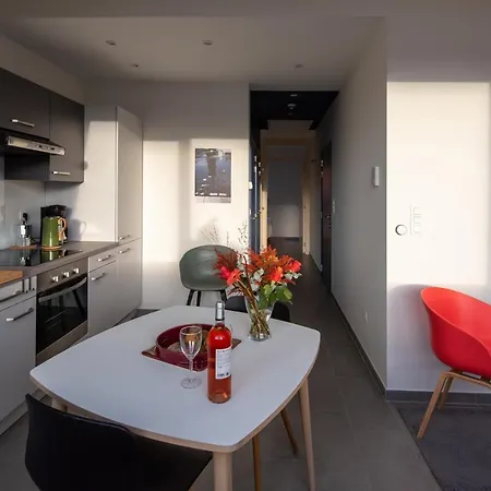 Le Rouge, Centre Ville, Quartier Historique Apartment Tournai